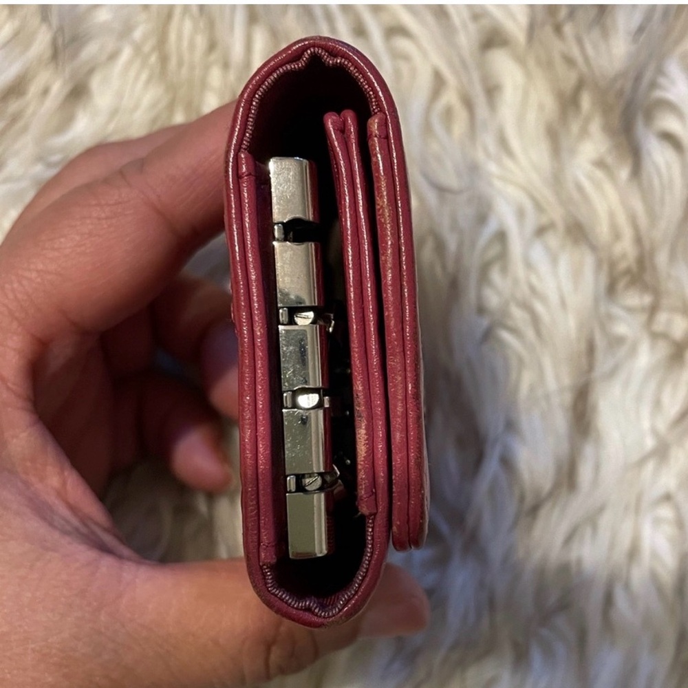 Chanel Quilted Camellia Key Holder - Picture 5 of 13